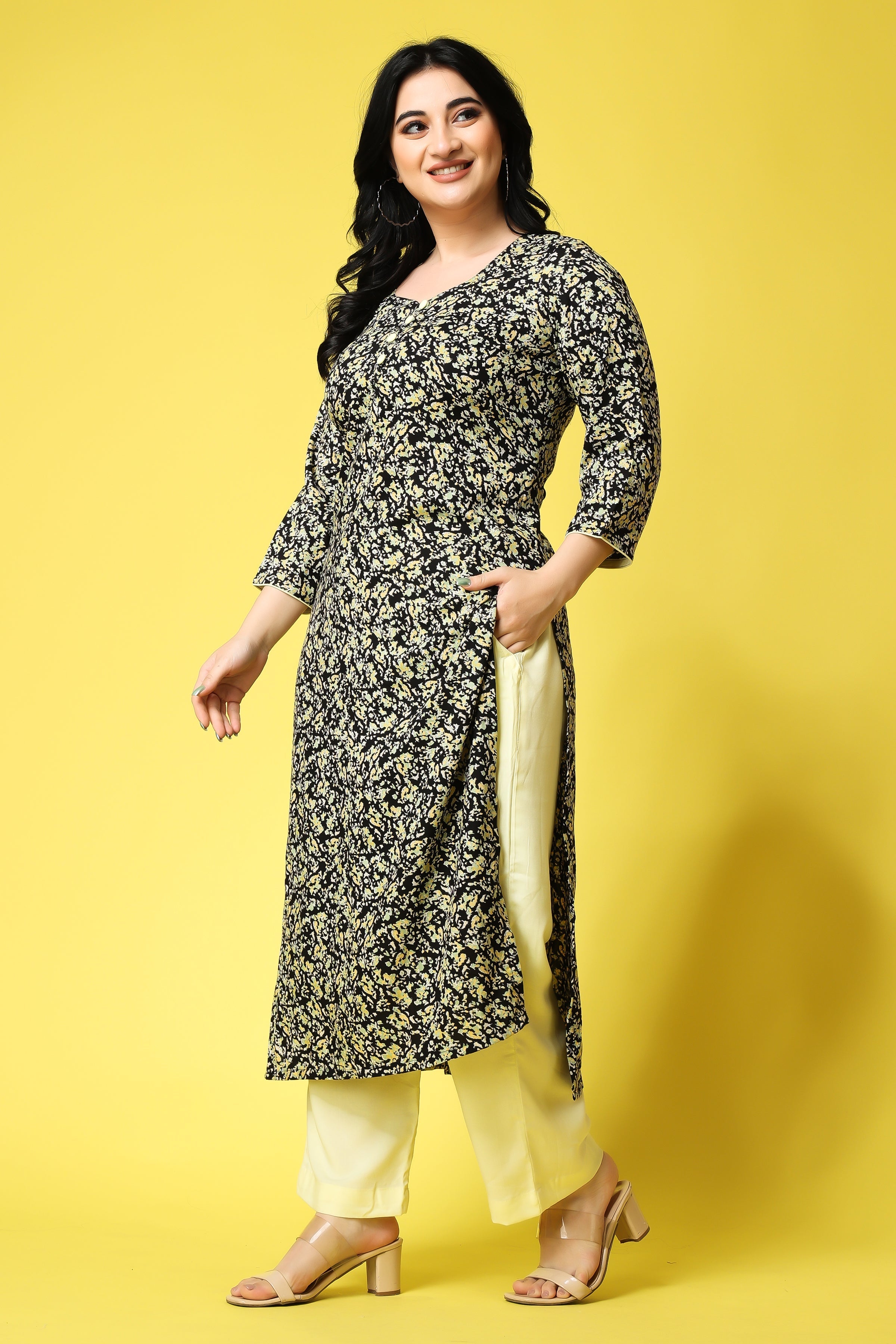 Full Sleeve Round Neck Regular Cotton Ladies Kurti, Size : M, XL, Age Group  : Adults at Rs 200 / in delhi